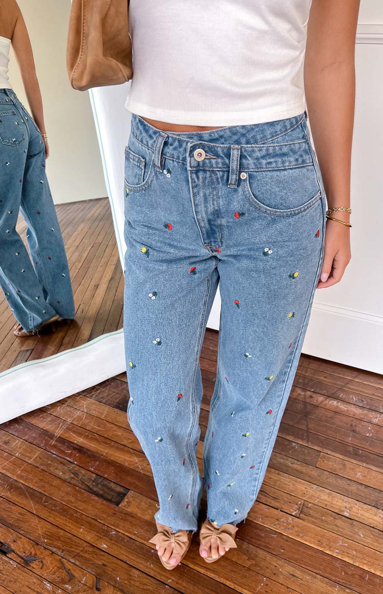 Kansis Blue Embroidered Uneven Waist Jeans Image